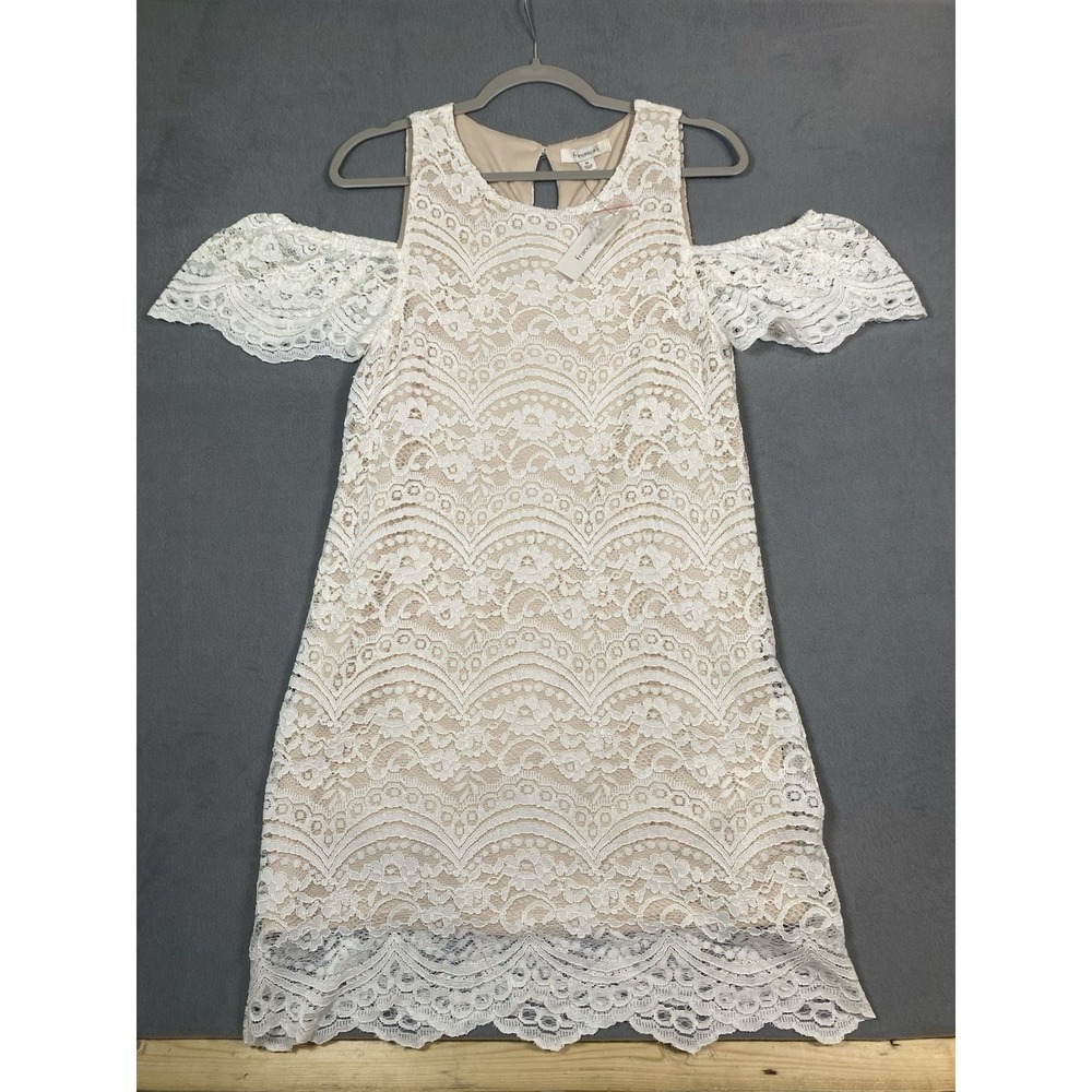 NWT Francesca Cold Shoulder Lined Lace Romantic Dress Short Size Medium Floral